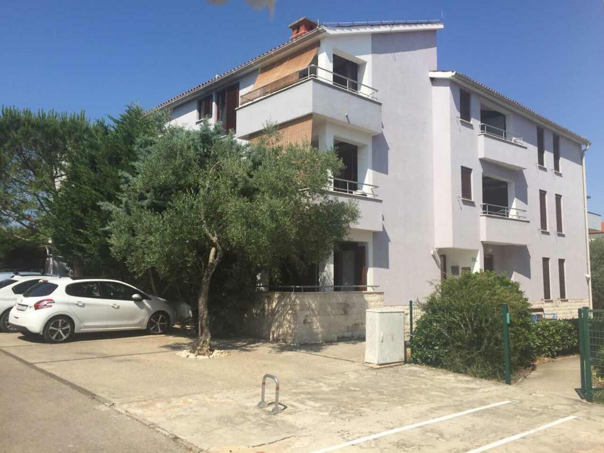 Apartmani Porat Malinska Exterior photo
